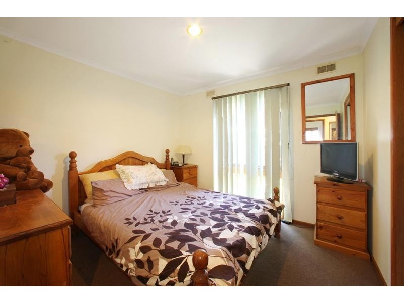 82 Taylors Lane, Rowville VIC 3178