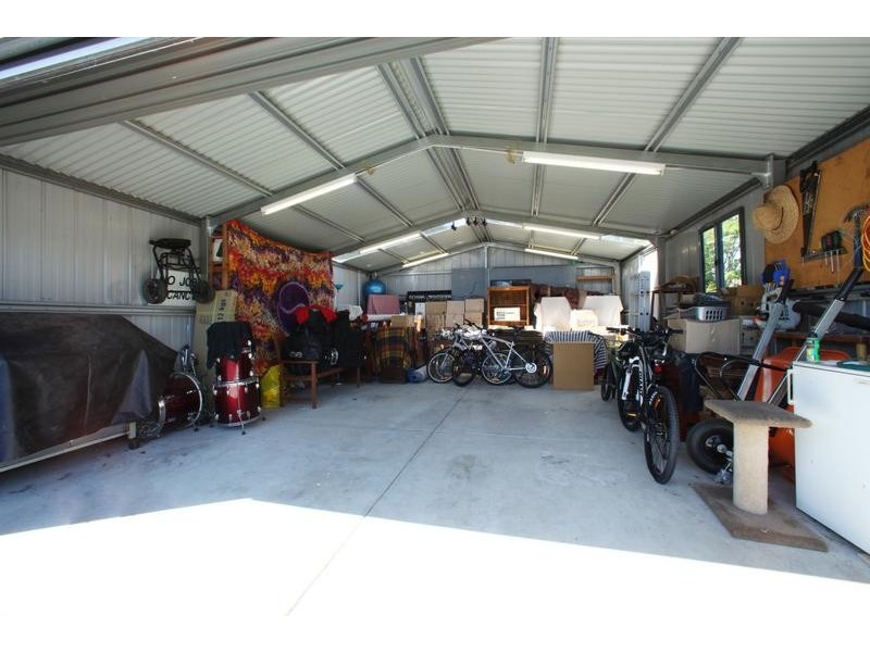 33 Willow Avenue, Rowville VIC 3178