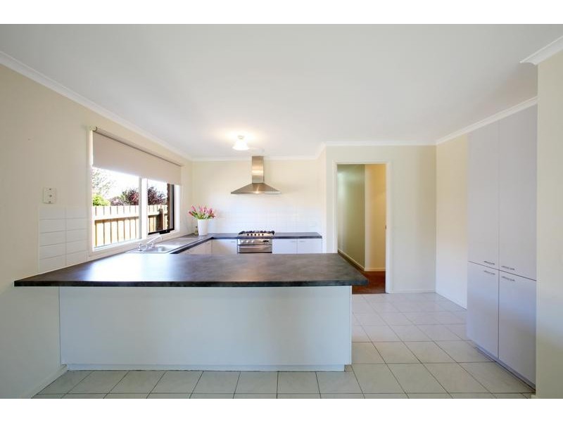 23 Bellfield Drive, Lysterfield VIC 3156