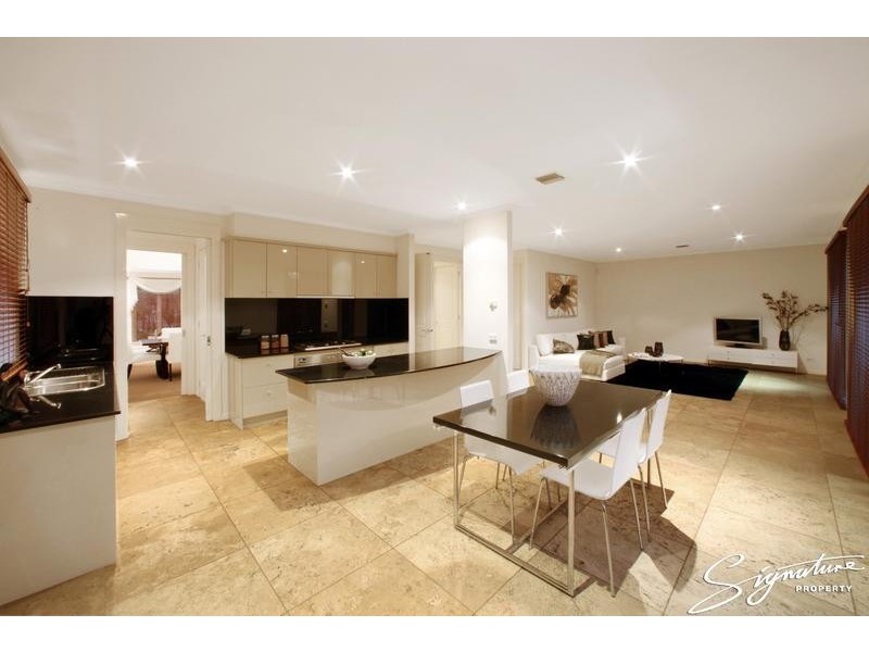 13 Eli Court, Rowville VIC 3178