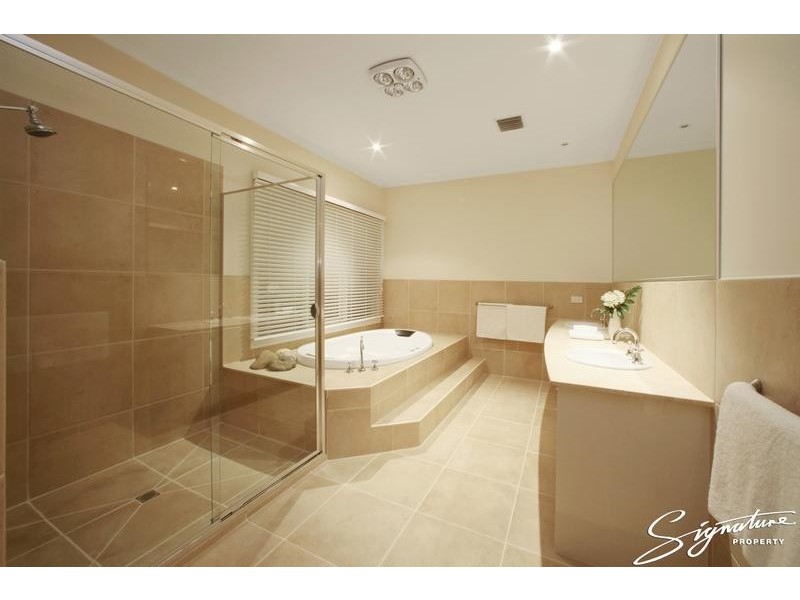 13 Eli Court, Rowville VIC 3178