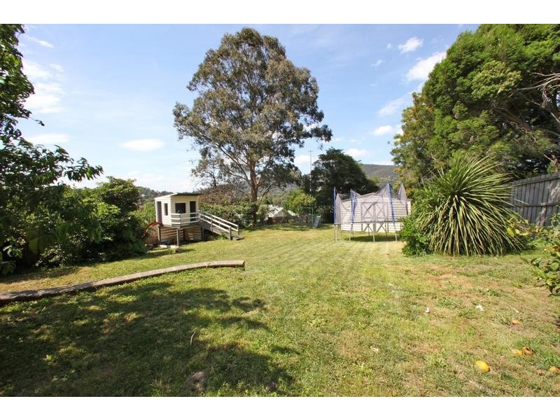 21 Nathan Street, Ferntree Gully VIC 3156