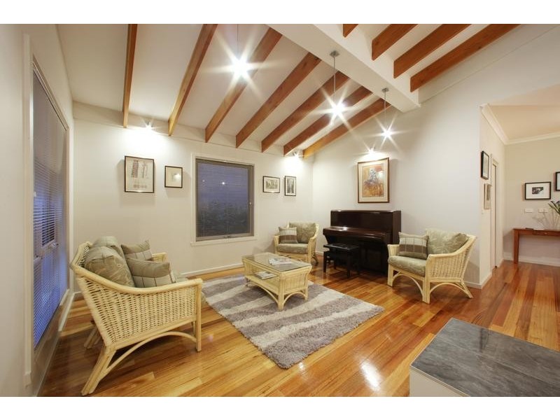 31 Rollings Road, Upper Ferntree Gully VIC 3156