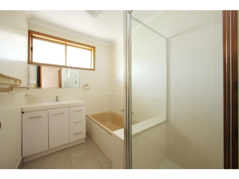 2/20 Veronica Street, Ferntree Gully VIC 3156