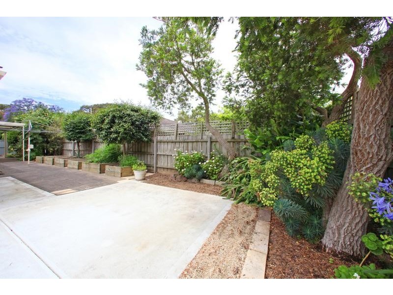 18 Sandgate Boulevard, Ferntree Gully VIC 3156
