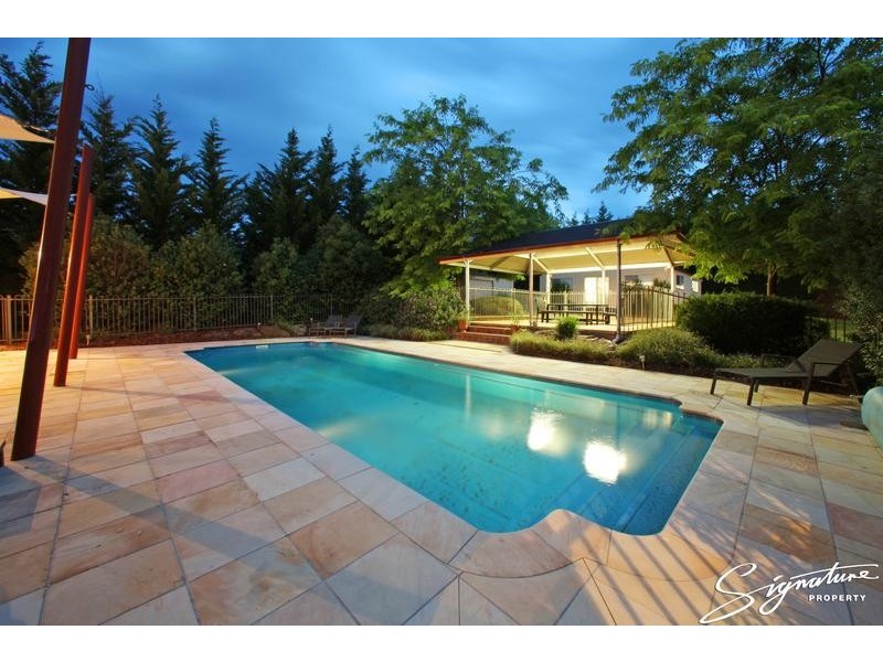 6 Gladesville Close, Lysterfield South VIC 3156