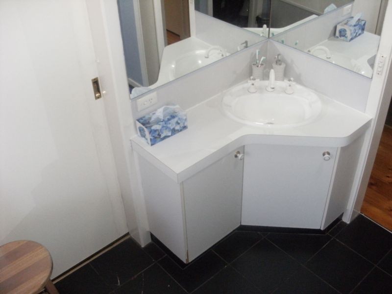 2 Babinda Court, Rowville VIC 3178