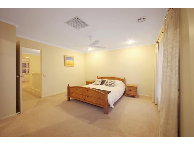 15 Fairway Drive, Rowville VIC 3178