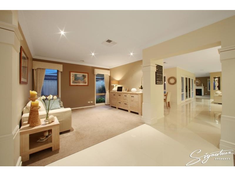 4 Platypus Court, Rowville VIC 3178