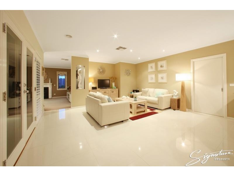 4 Platypus Court, Rowville VIC 3178