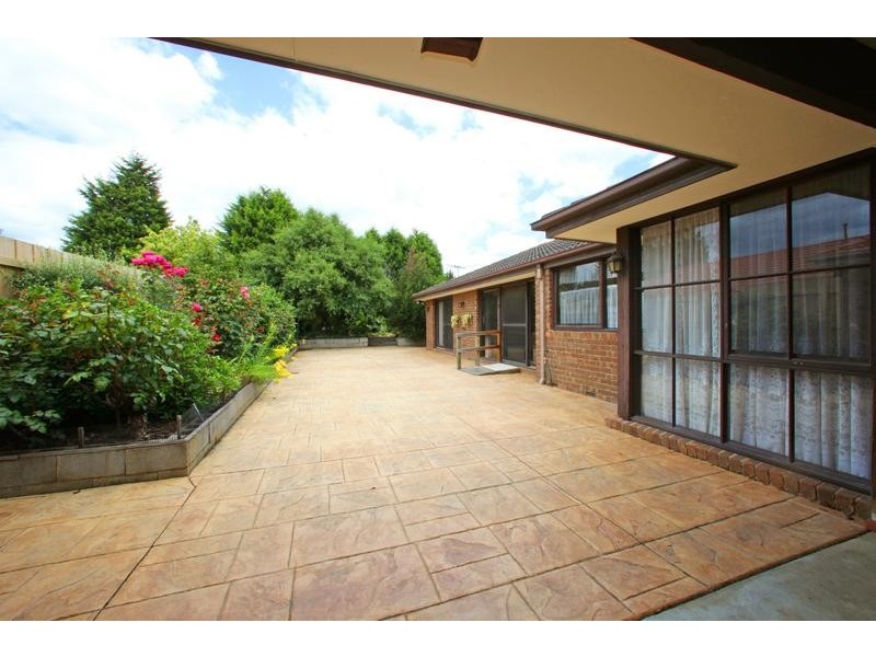28 Fernlea Avenue, Rowville VIC 3178