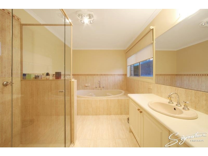 5 Talisman Place, Lysterfield VIC 3156