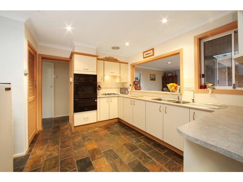 1 Russell Crescent, Boronia VIC 3155
