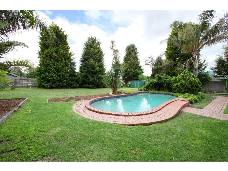 6 Major Crescent, Lysterfield VIC 3156