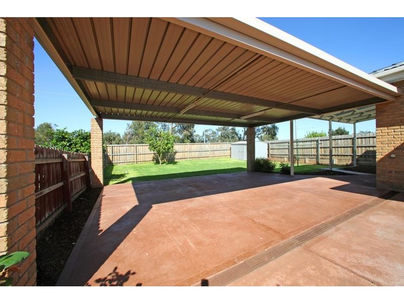 23 Bellfield Drive, Lysterfield VIC 3156