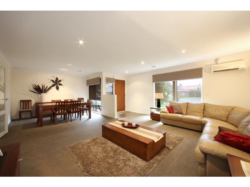 21 Mead Court, Wantirna South VIC 3152