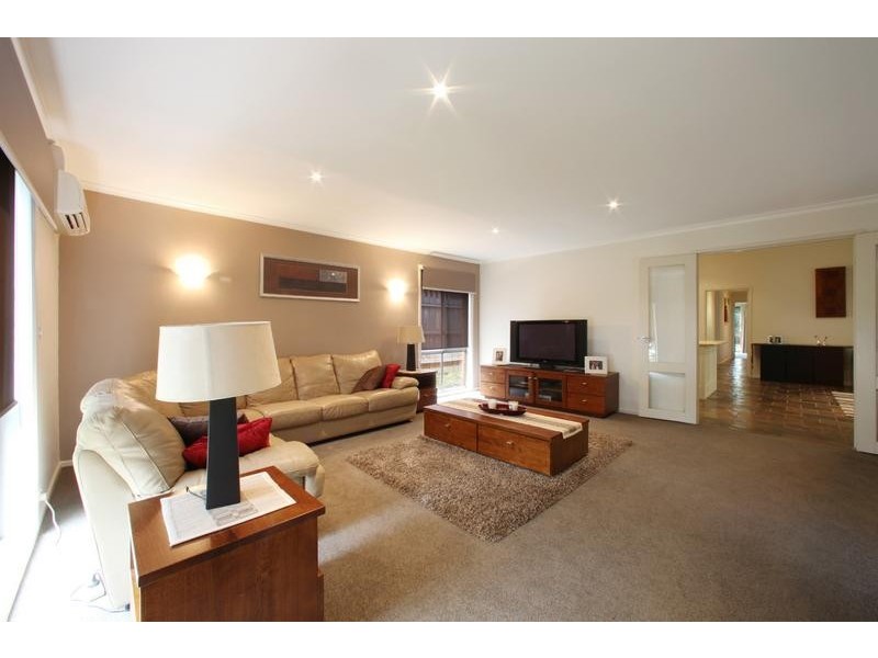 21 Mead Court, Wantirna South VIC 3152