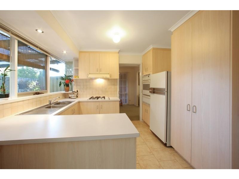 28 Taldra Drive, Ferntree Gully VIC 3156