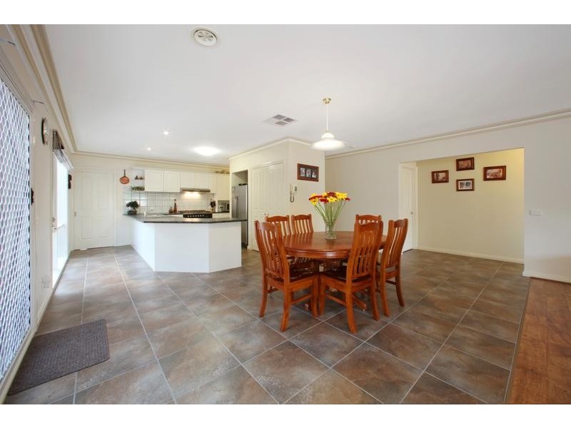 3 Walters Court, Rowville VIC 3178