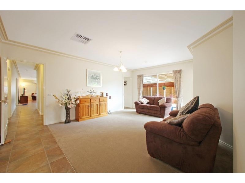 3 Walters Court, Rowville VIC 3178