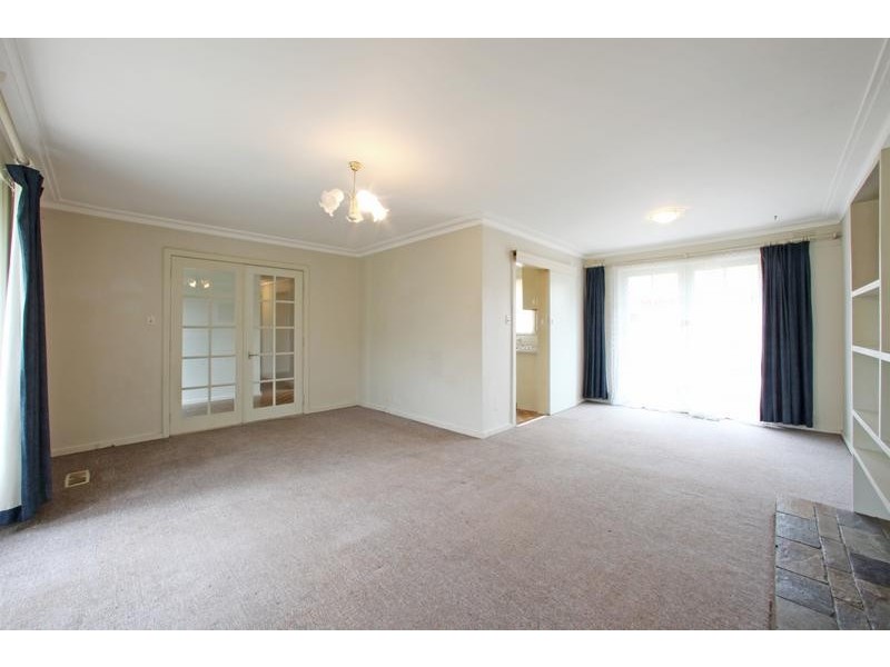 25 Sheppard Drive, Scoresby VIC 3179