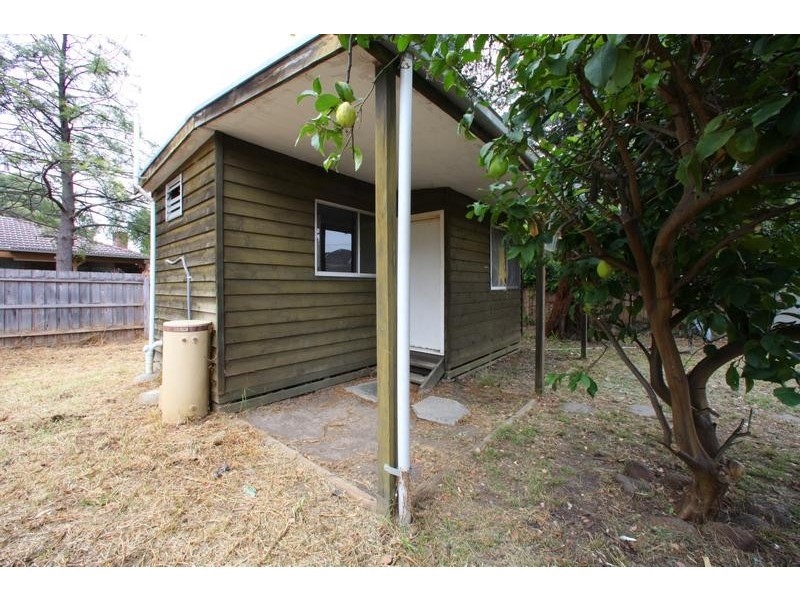 25 Sheppard Drive, Scoresby VIC 3179