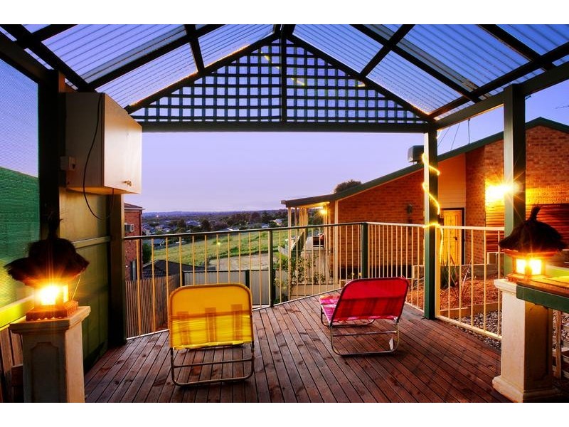 68 Allora Avenue, Ferntree Gully VIC 3156