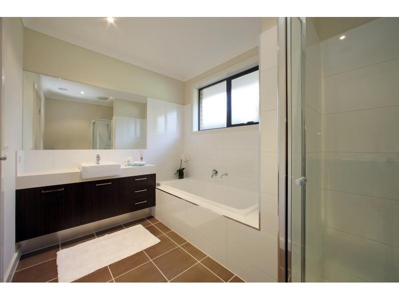1, 2, & 3, 101 Bergins Road, Rowville VIC 3178