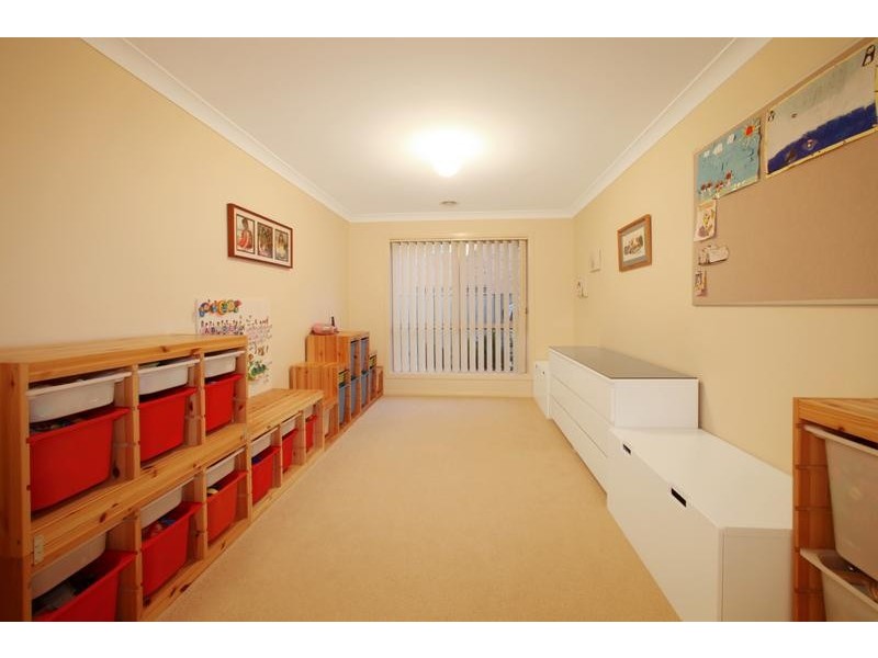 15 Jubilee Drive, Rowville VIC 3178