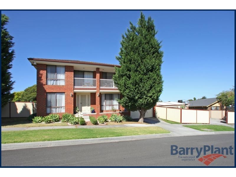 23 Showjump Crescent, Endeavour Hills VIC 3802