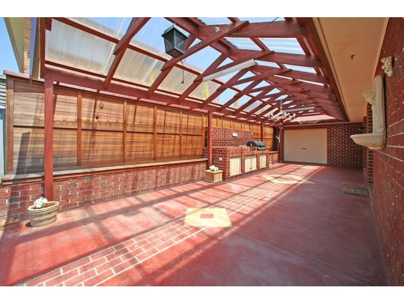 9 Zala Court, Rowville VIC 3178