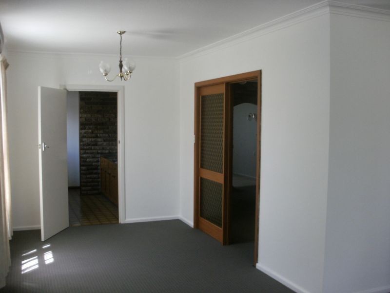 25 Lakeview Avenue, Rowville VIC 3178