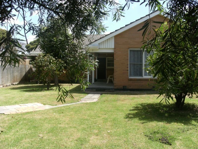 25 Lakeview Avenue, Rowville VIC 3178