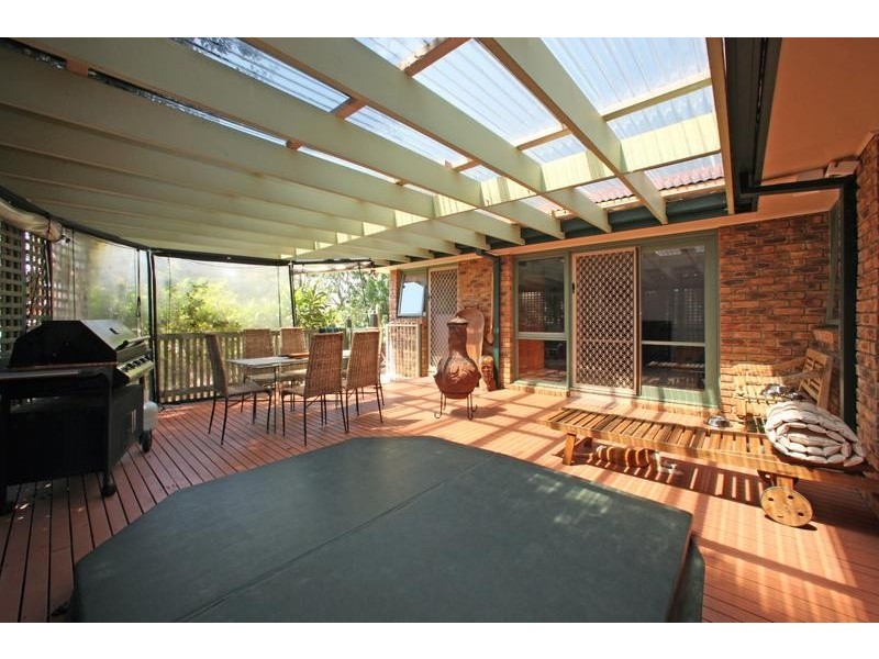 13 Crusoe Drive, Lysterfield VIC 3156