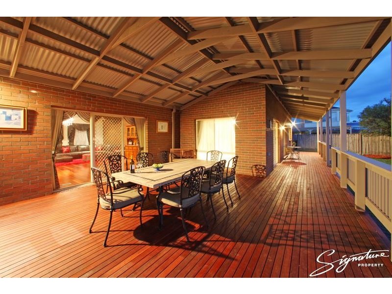 19 Windsor Drive, Lysterfield VIC 3156