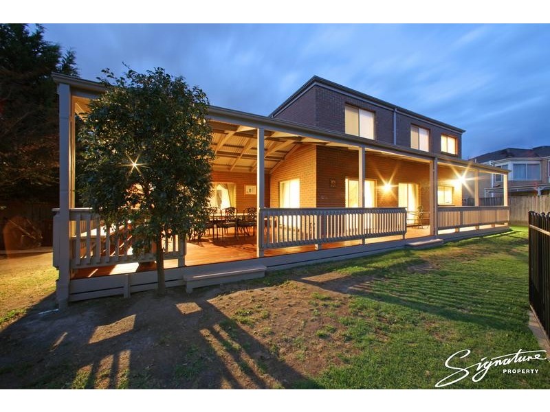 19 Windsor Drive, Lysterfield VIC 3156