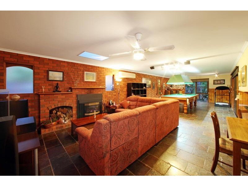 6 Major Crescent, Lysterfield VIC 3156