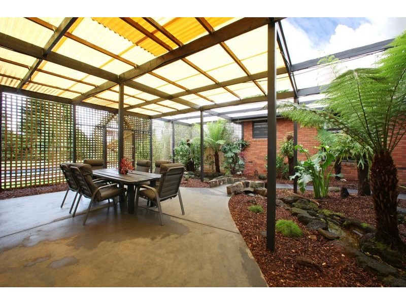 6 Major Crescent, Lysterfield VIC 3156