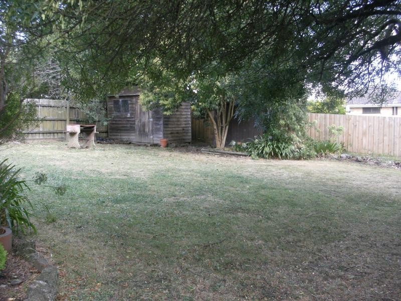 18 Conn Street, Ferntree Gully VIC 3156