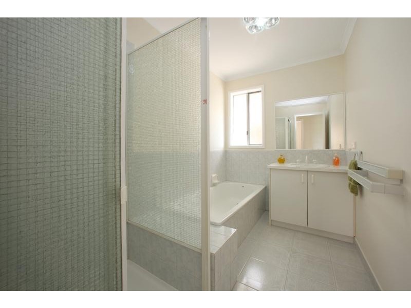 7 Farview Drive, Rowville VIC 3178