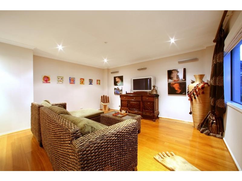 19 Kilcatten Rise, Rowville VIC 3178