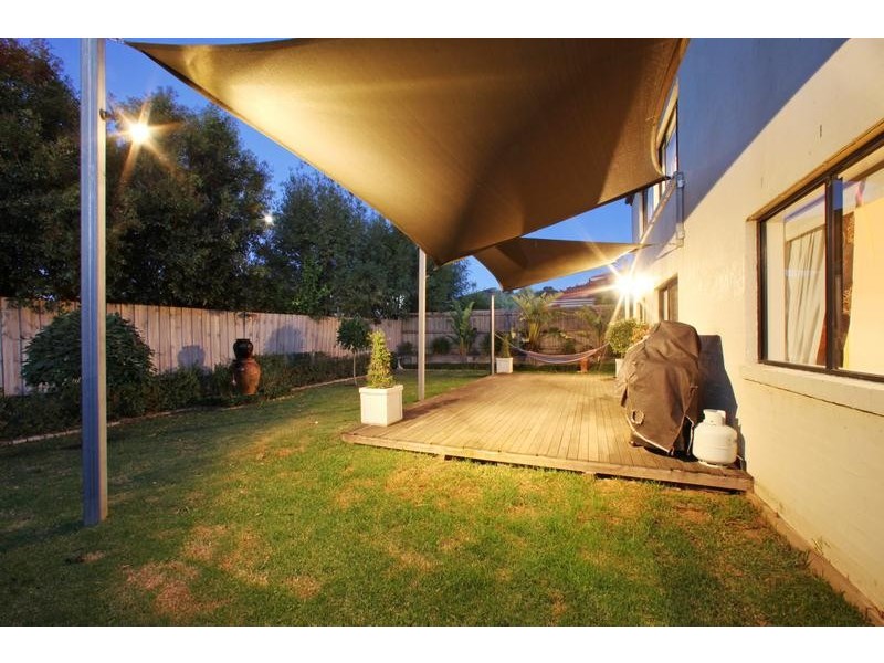 19 Kilcatten Rise, Rowville VIC 3178