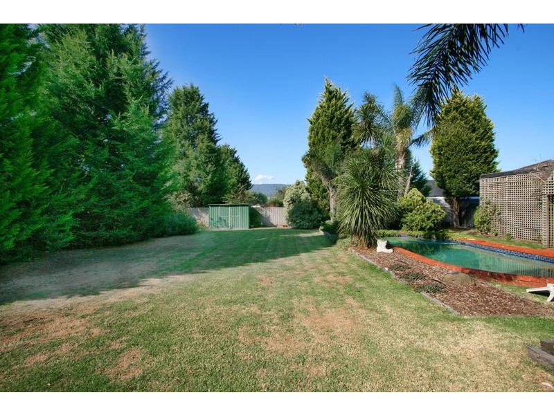 6 Major Crescent, Lysterfield VIC 3156