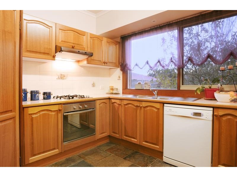42 Taldra Drive, Ferntree Gully VIC 3156