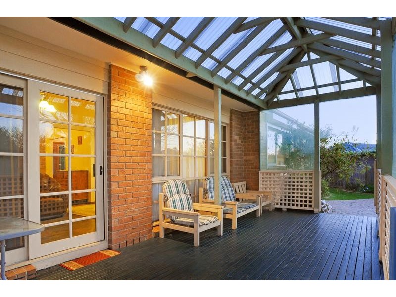 42 Taldra Drive, Ferntree Gully VIC 3156