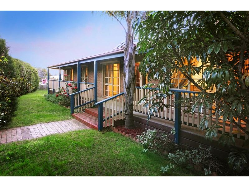 42 Taldra Drive, Ferntree Gully VIC 3156