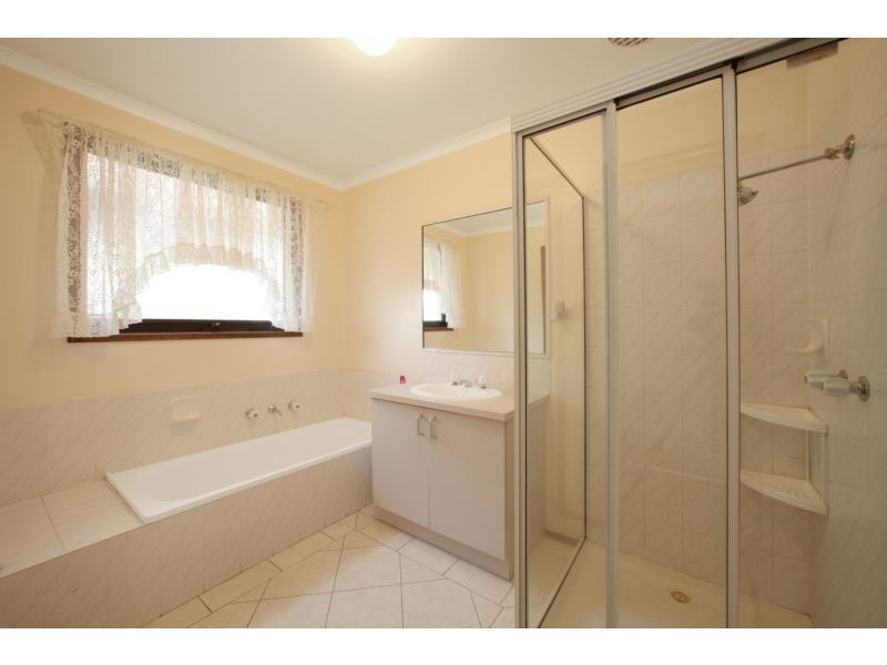 46 Kellbourne Drive, Rowville VIC 3178