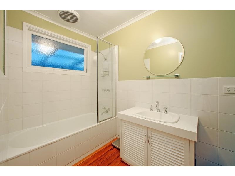 1645 Ferntree Gully Road, Knoxfield VIC 3180