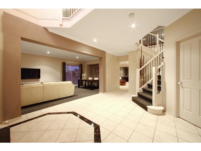 9 Redwood Court, Lysterfield VIC 3156