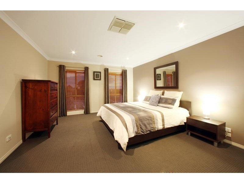 9 Redwood Court, Lysterfield VIC 3156